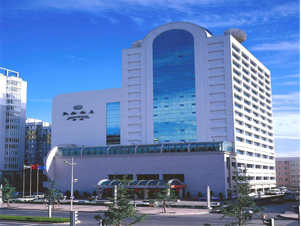 Kerren Hotel Далянь Экстерьер фото